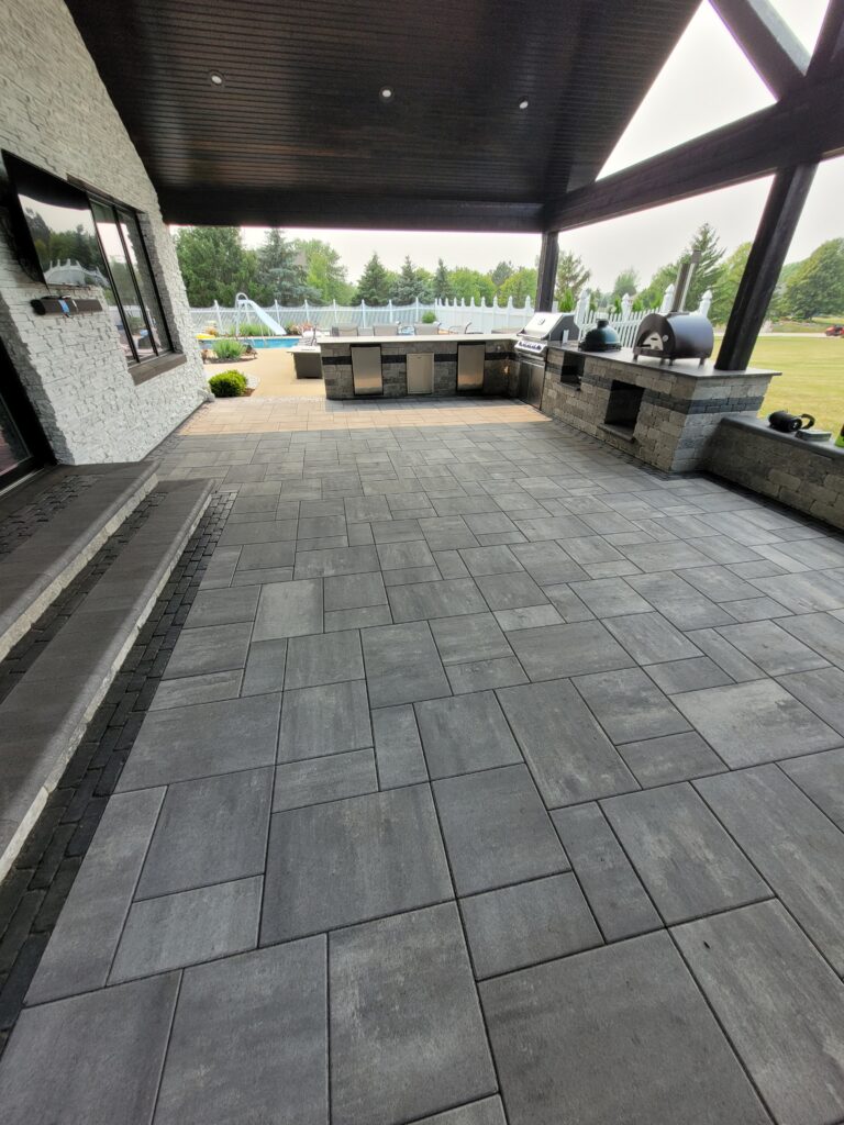 Beacon Hill Smooth – Paver 1