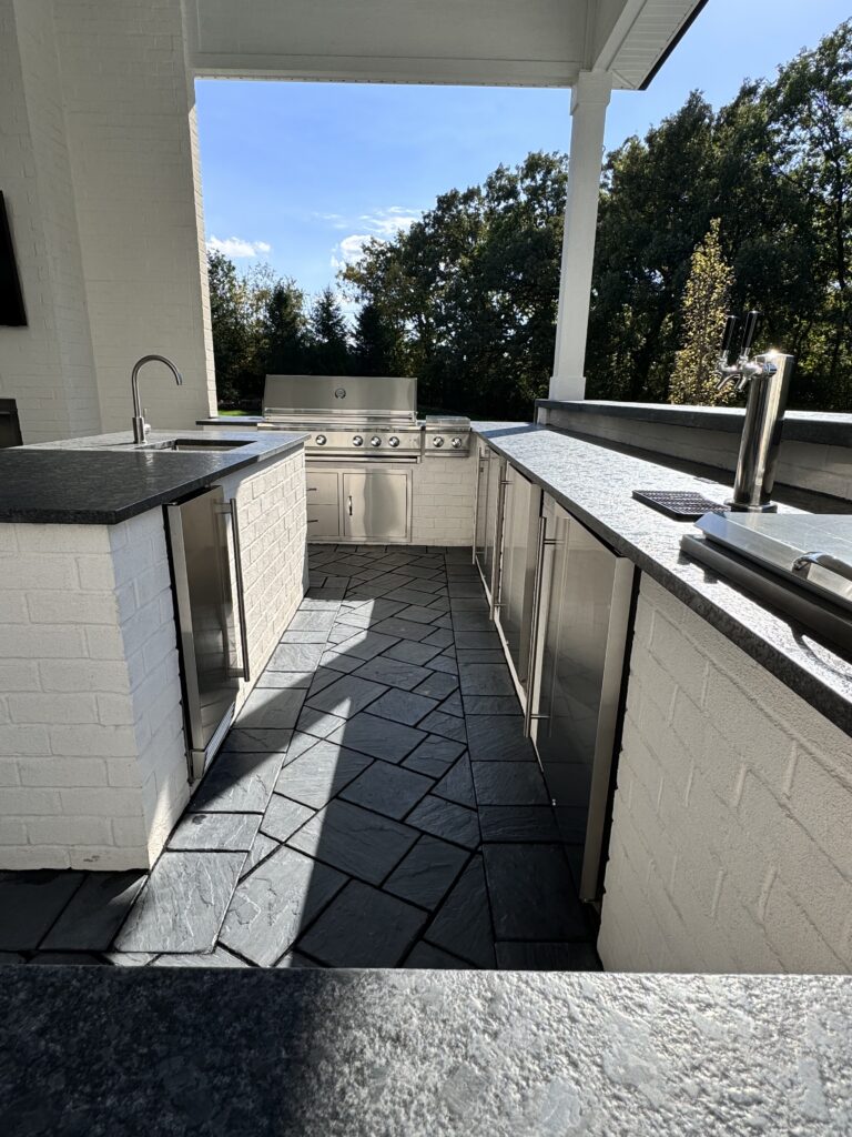 Rago Kitchen – Walnut 1